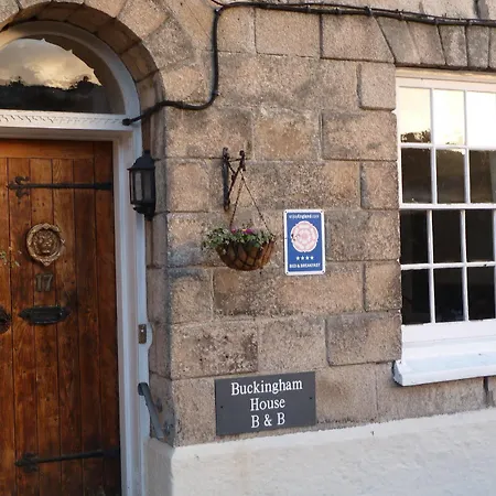 Bed & Breakfast Buckingham House 3*