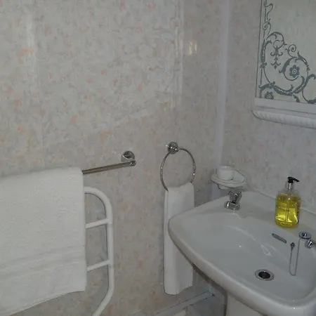 Buckingham House Bed & Breakfast 3*